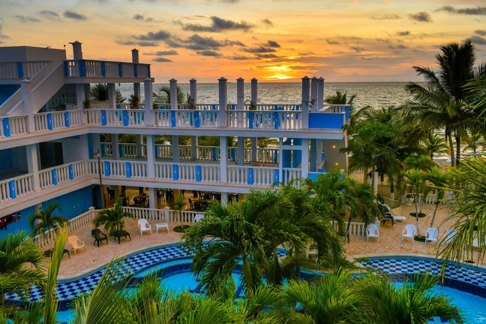 Hotel Isla Magica Covenas Exterior photo