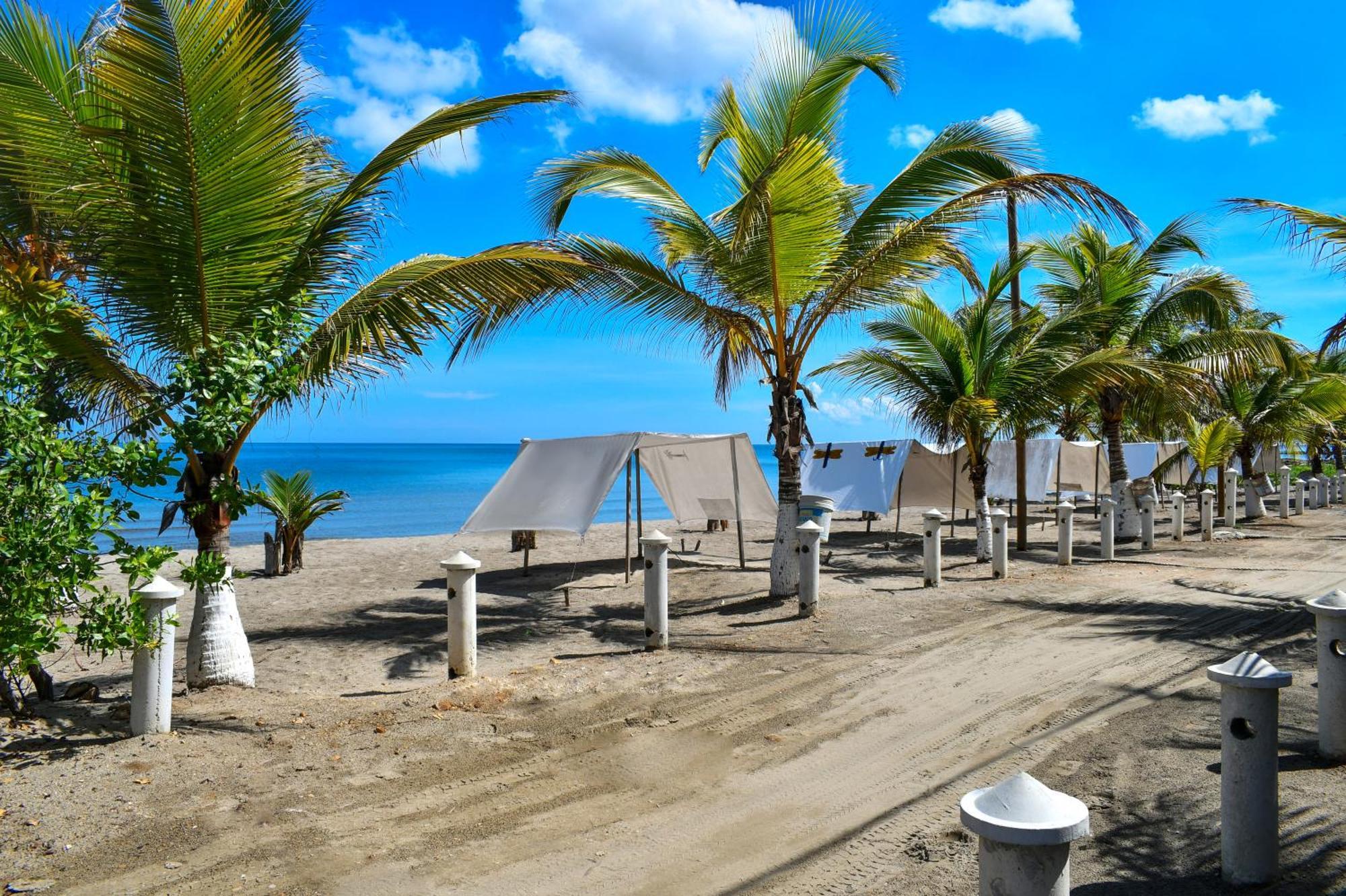 Hotel Isla Magica Covenas Exterior photo