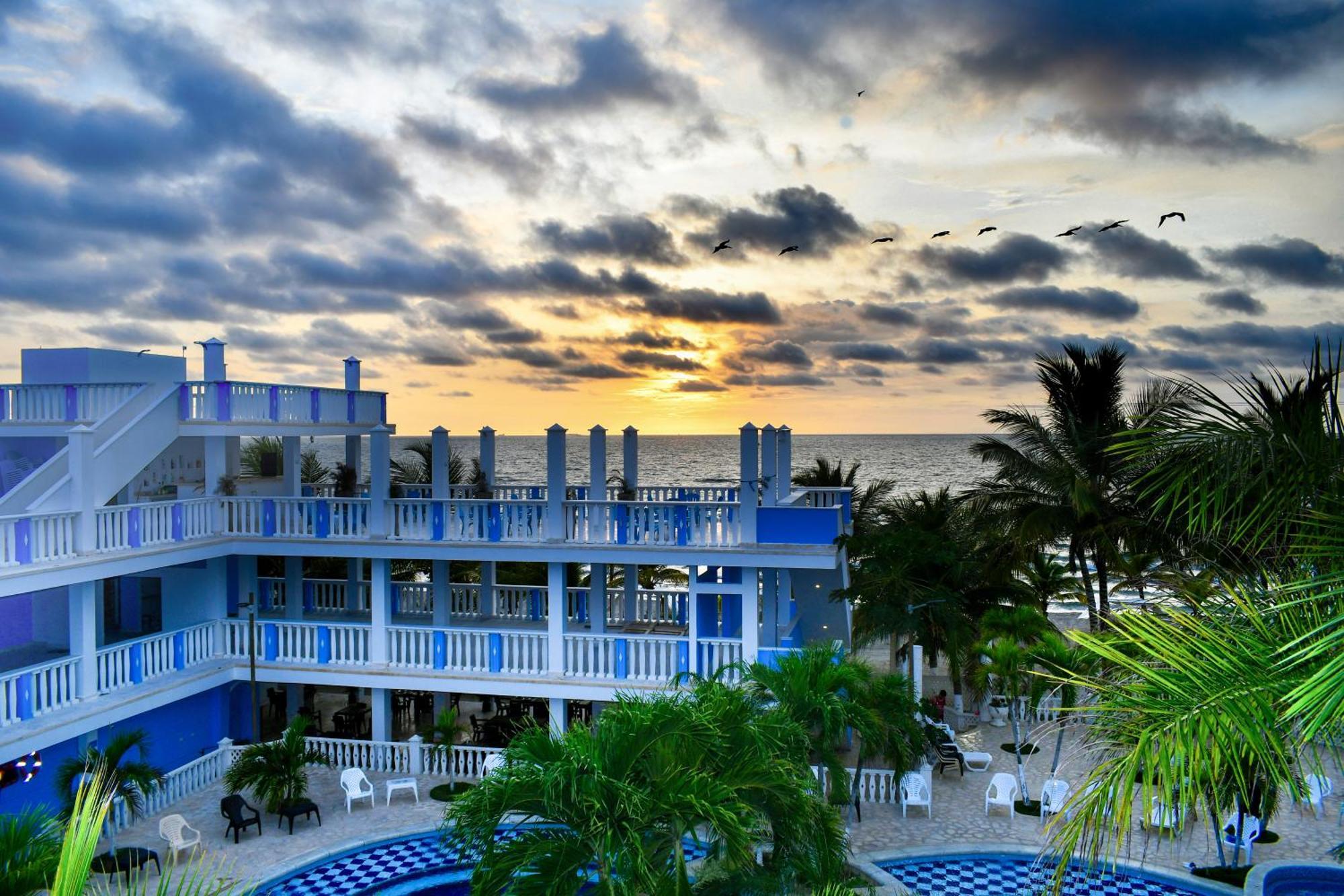 Hotel Isla Magica Covenas Exterior photo